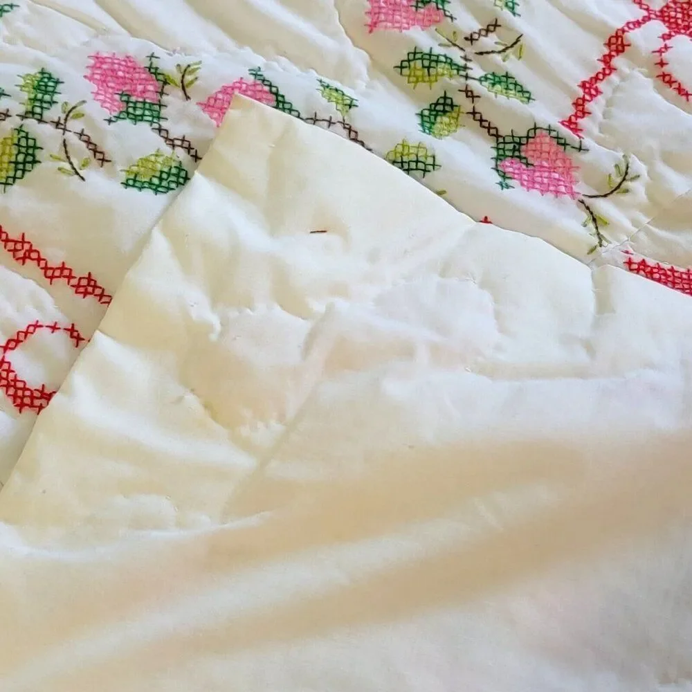 Vtg King Size Quilt Kit Bucilla Finished Handmade Cross Stitch Briar Rose 1930s